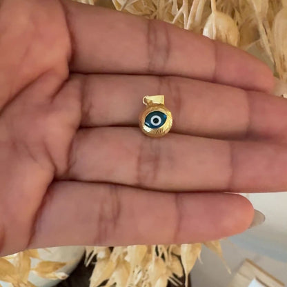 Round Blue Evil Eye Pendant / 0.75 gr / 1.5 cm / 18K Italian Gold