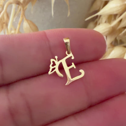 Initial M Butterfly Pendant/ 0.65gr / 1.5cm / 18K Italian Gold