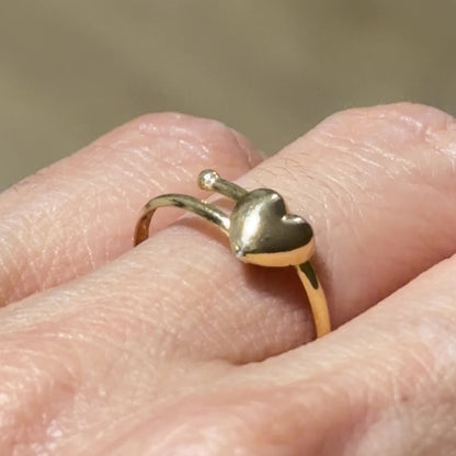 Heart Ring / 0.98 gr / Size 5 / 18K Italian Gold