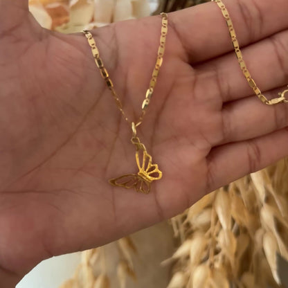 Flat Chain With Butterfly Pendant / 3.0 gr / 50 cm / 2 mm / Pendant 0.84 gr / 2.7 cm / 18K Italian Gold