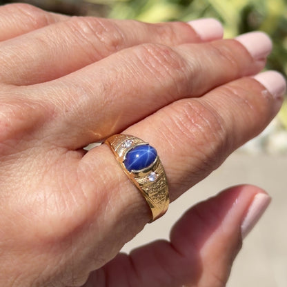Blue Star Sapphire Ring / 2.43 gr / Size 10 1/2 / 18K Gold