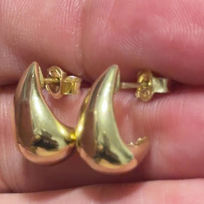 Golden Drop Stud Earrings / 2.5 gr / 18K Italian Gold