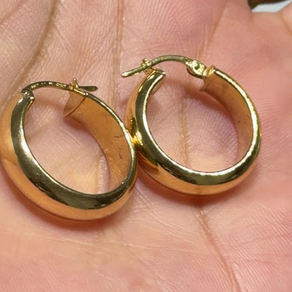 Marian Earrings / 2.8 gr / 2.2 cm / 18k Italian Gold