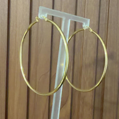 PENDIENTES CLÁSICOS DE ARO LISO
