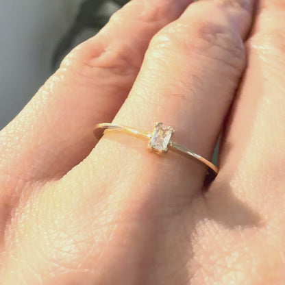 SOLITAIRE RING