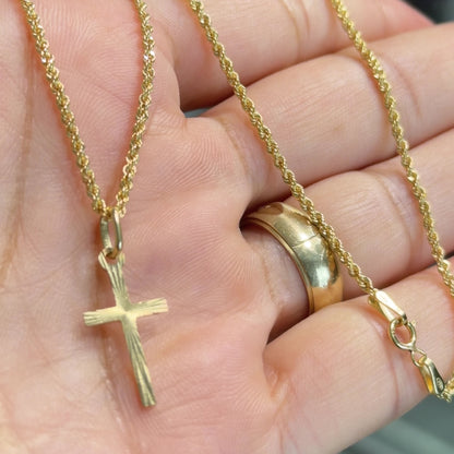 MINI ROPE CHAIN WITH CROSS PENDANT