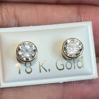 PENDIENTES DE PIEDRA CENTRAL