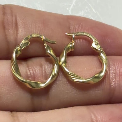 Nataly Earrings / 1.44 gr / 1.7 cm / 18k Italian Gold