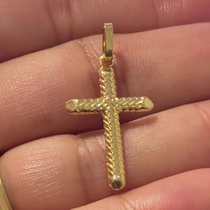 Crucifix Pendant / 0.75g / 3.2cm / 18K Gold
