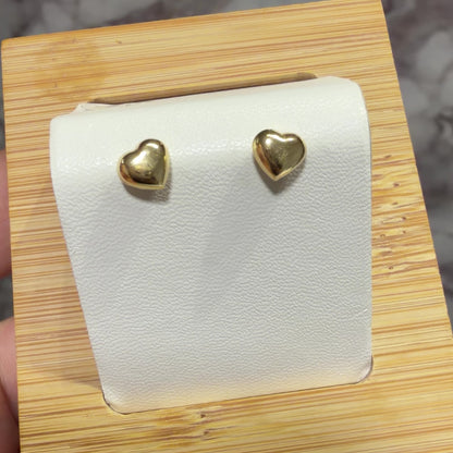 Puffed Heart Stud Earrings
/ 1.01gr / 5mm / 18K Italian Gold
