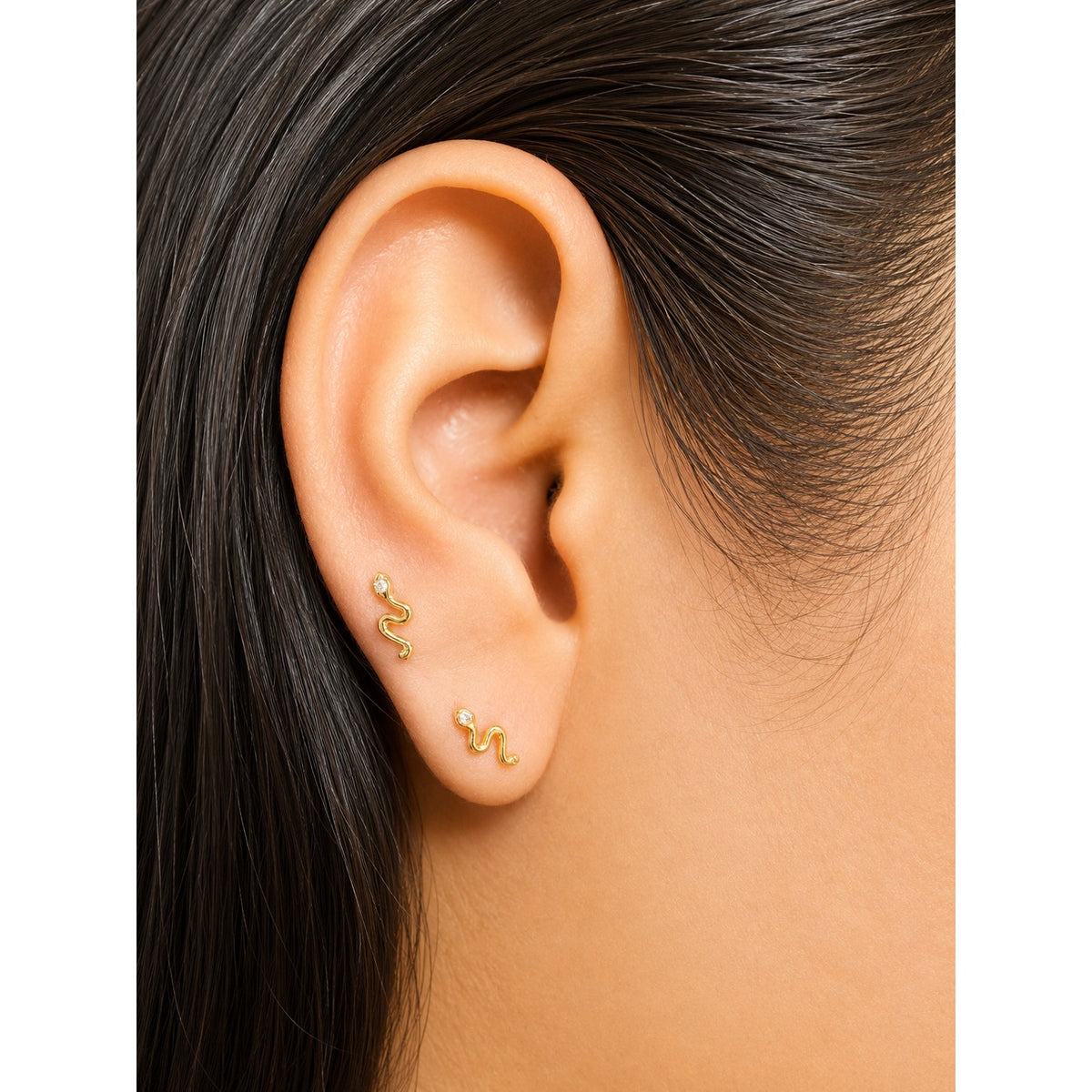 Snake Stud Earrings / 0.67 gr / 3 mm / 18K Gold